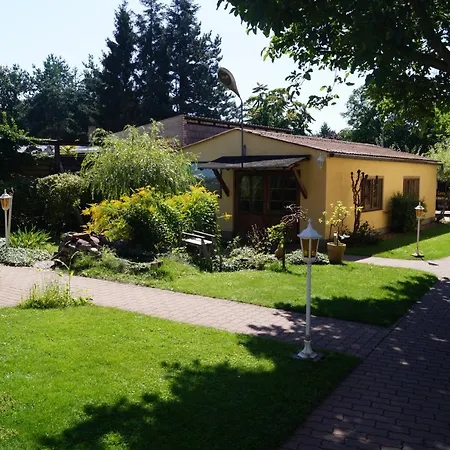 Guest house Pension Zum Holzpantoffelmacher Burg (Spreewald)