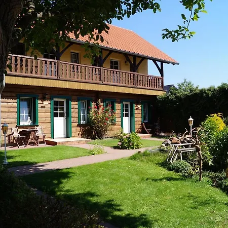 Pension Zum Holzpantoffelmacher Guest house
