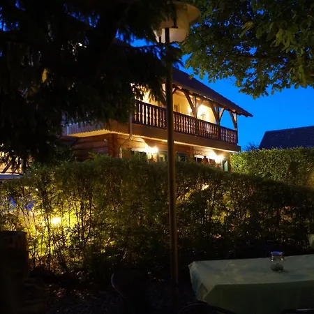 Pension Zum Holzpantoffelmacher 3* Burg (Spreewald)