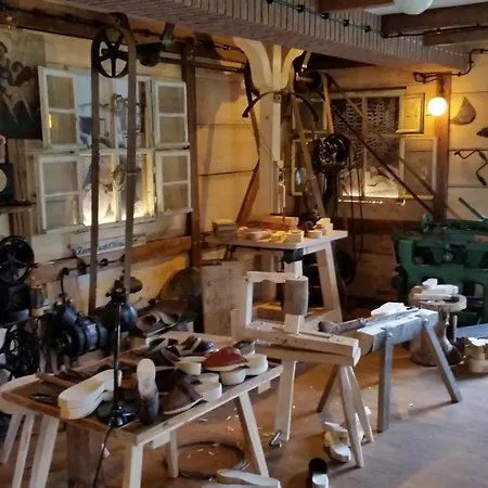 Pension Zum Holzpantoffelmacher Burg (Spreewald)