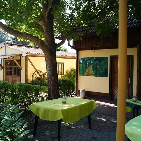 Guest house Pension Zum Holzpantoffelmacher Burg (Spreewald)