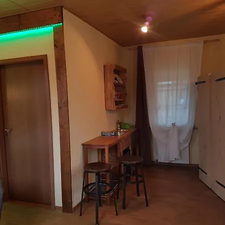 Pension Zum Holzpantoffelmacher Guest house