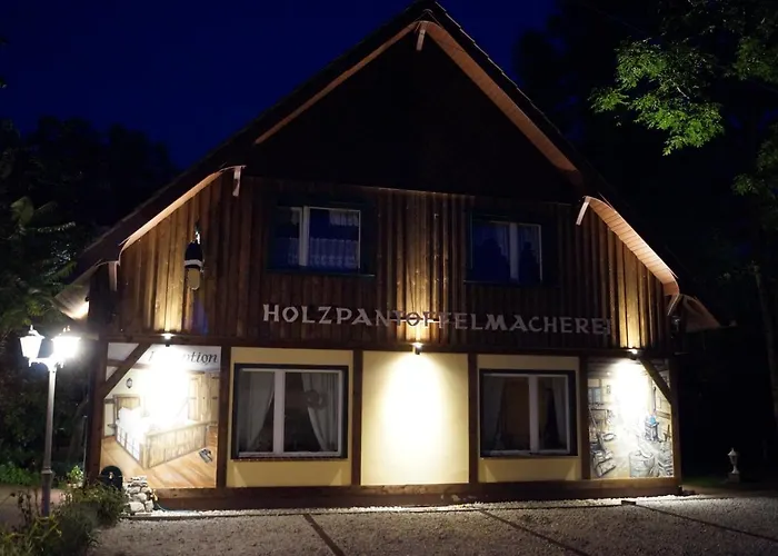 Zum Holzpantoffelmacher 3*