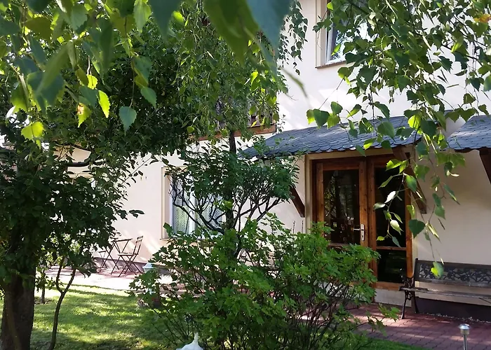 Zum Holzpantoffelmacher 3*